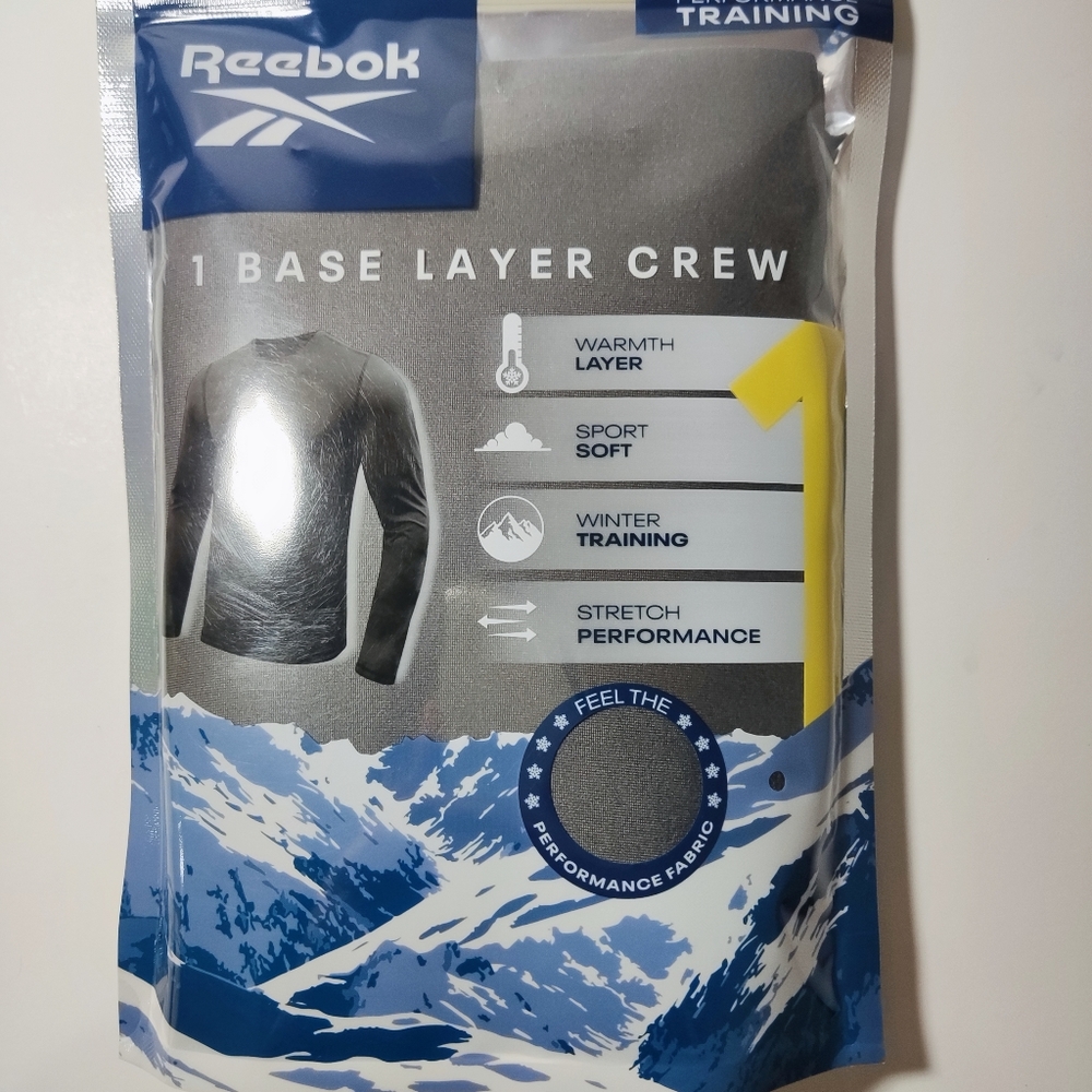 Reebok Base Layer Long-Sleeve Shirt M